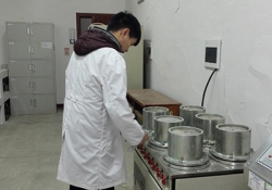 自动调压混凝土抗渗仪