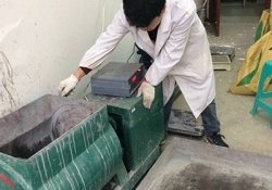 强制式单卧轴混凝土搅拌机（SJD-30型）