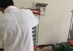 振筛式标准振筛机（ZBSX92A)